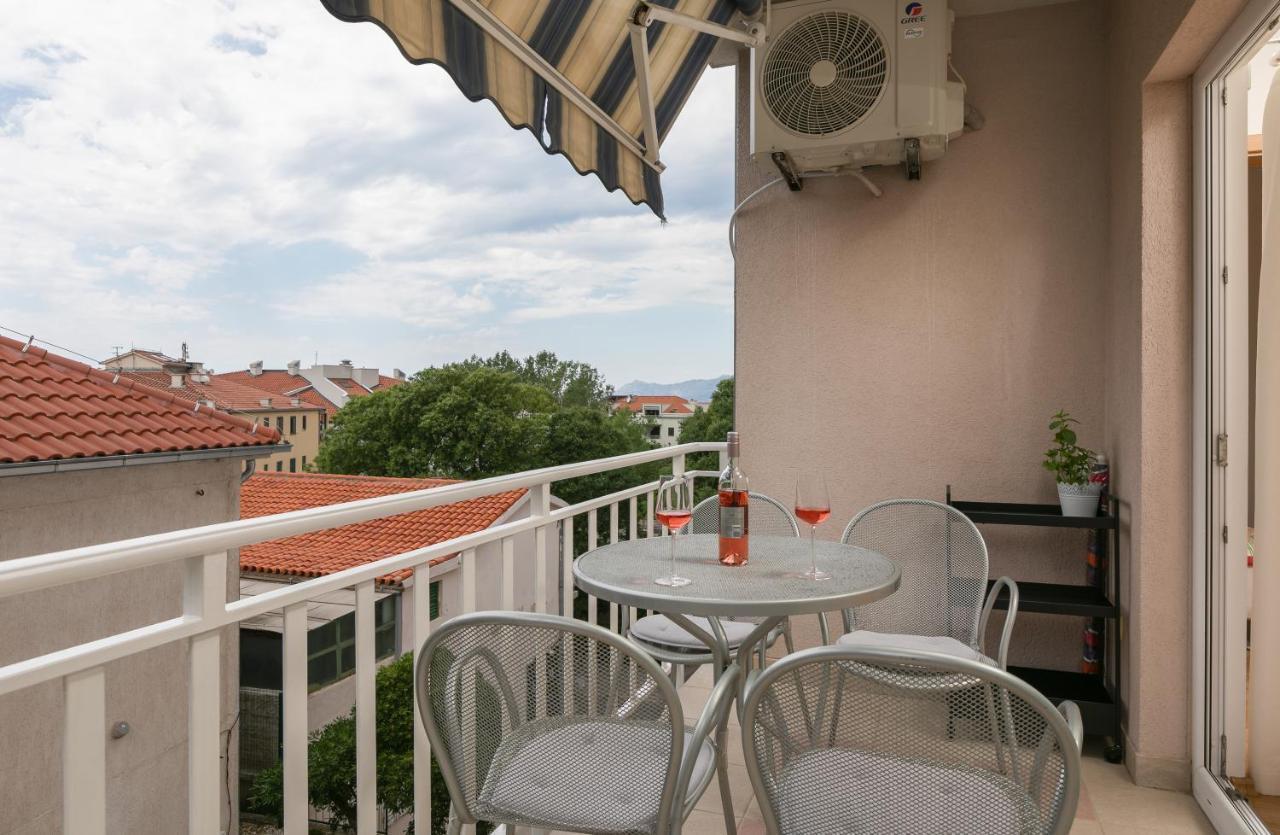 Apartman Mar18 Макарска Екстериор снимка